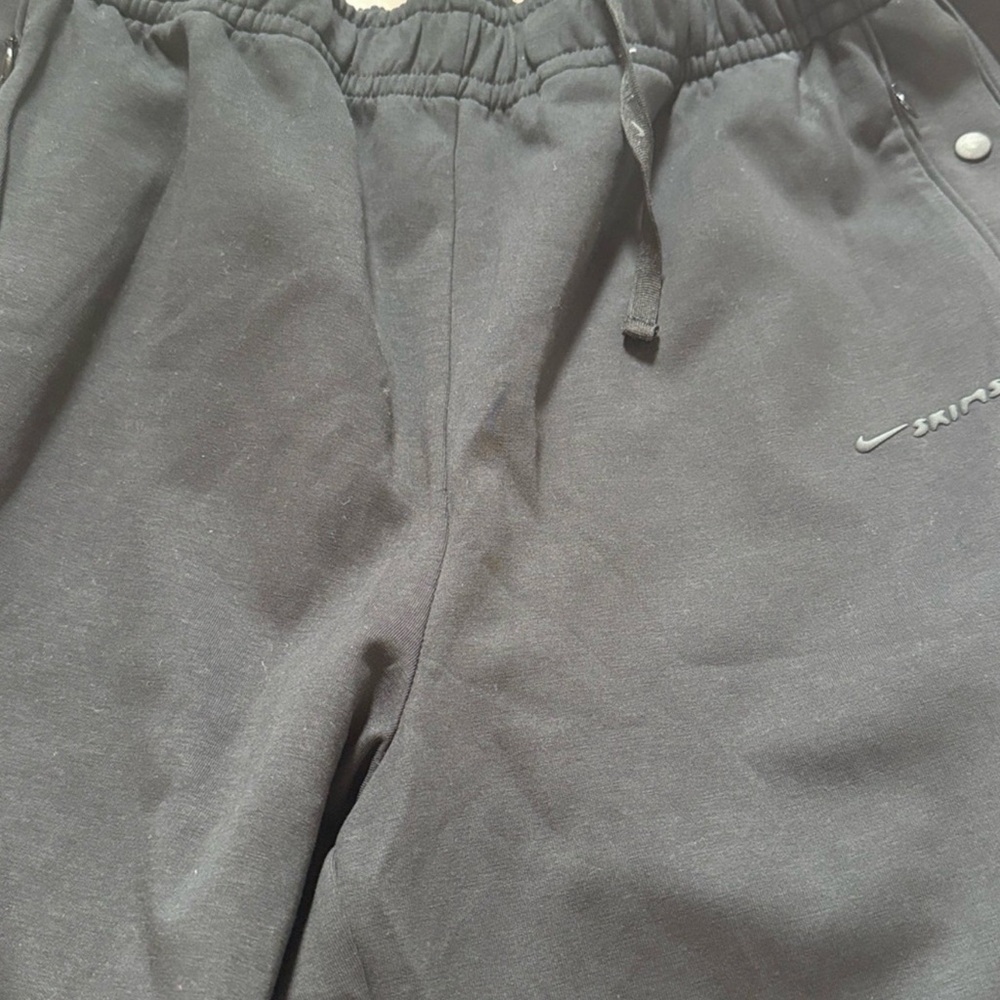 Skims Nike New track suit. Oversized small jacket& pants NWOT - Picture 11 of 12